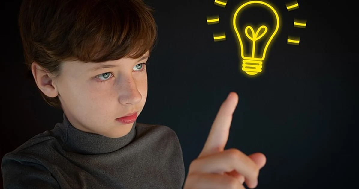 Choose a UK electrician with the right qualifications